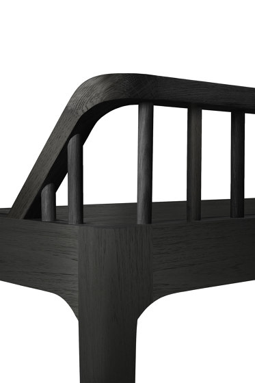 Spindle | Oak black bench - varnished | Bancos | Ethnicraft