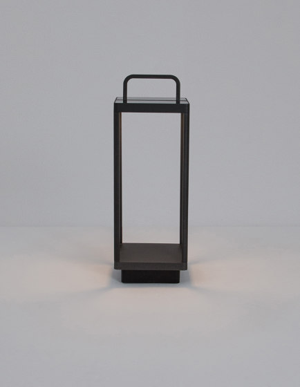 BALI Decorative Solar Portable Lamp Big SIze | Lámparas exteriores de suelo | NOVA LUCE