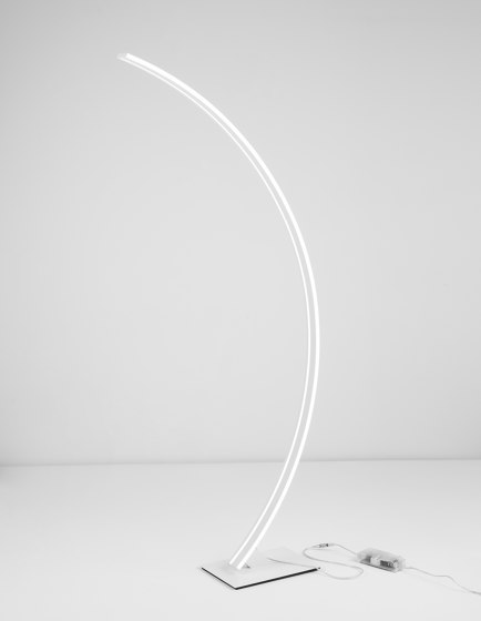 BRETON Decorative Floor Lamp | Lámparas de pie | NOVA LUCE