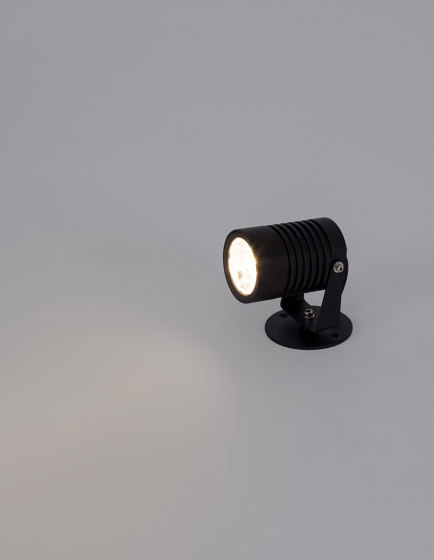 FEND Decorative Floor Lamp | Outdoor floor-mounted lights | NOVA LUCE