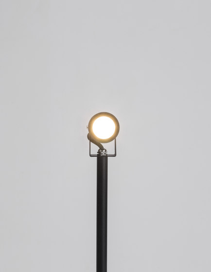 FEND Decorative Floor Lamp | Outdoor floor-mounted lights | NOVA LUCE