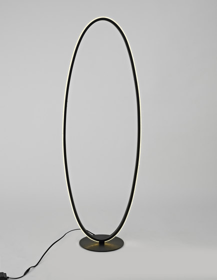 NAGER Decorative Floor Lamp | Lámparas de pie | NOVA LUCE