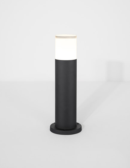 NOTEN Decorative Floor Lamp | Lámparas exteriores sobre suelo | NOVA LUCE