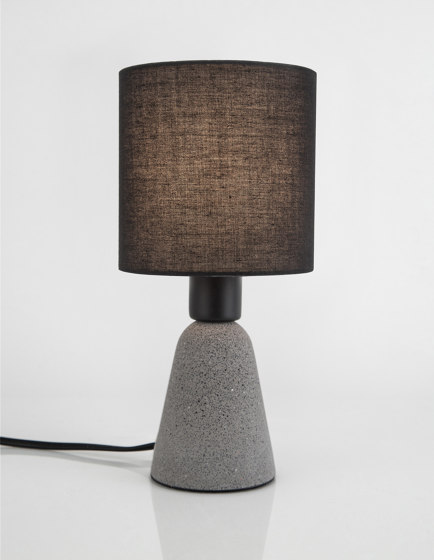 ZERO Decorative Table Lamp | Lámparas de sobremesa | NOVA LUCE
