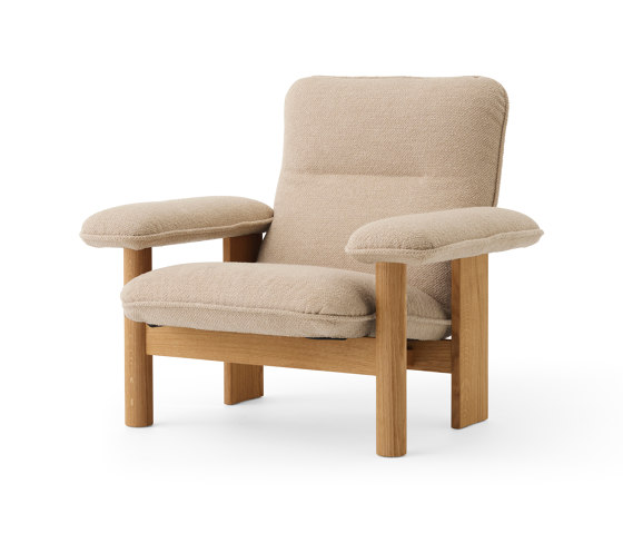 Brasilia Lounge Chair | Natural Oak | MENU Bouclé 02 | Fauteuils | Audo Copenhagen