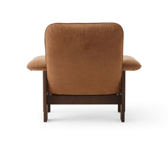 Brasilia Lounge Chair | Dark Stained Oak | Dunes 21004 | Fauteuils | Audo Copenhagen