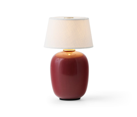 Torso Table Lamp, Portable, Ruby | Lámparas de sobremesa | Audo Copenhagen