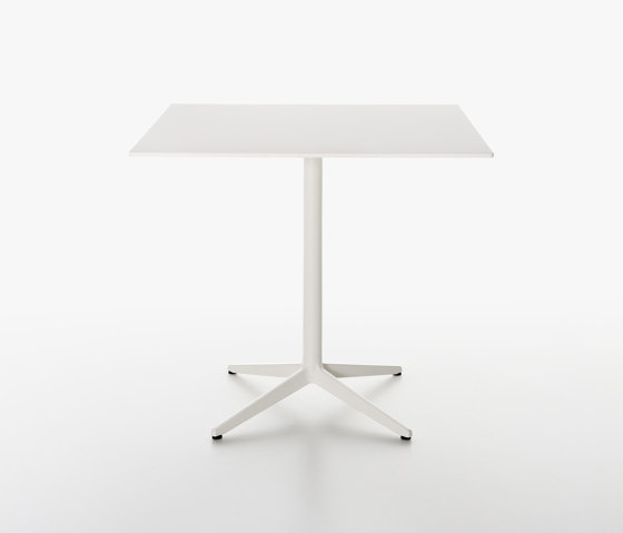 Mister-X table | Tables de bistrot | Plank