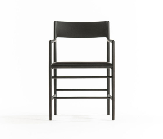 A chair on the vertical axis arm | Sillas | Time & Style