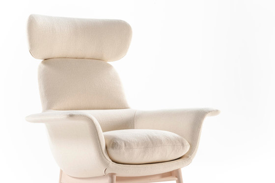 Icarus wings | Armchairs | Time & Style