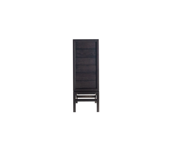 Museum cabinet solid sliding doors | Aparadores | Time & Style