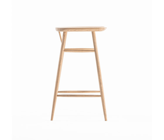 Spindle high stool | Tabourets de bar | Time & Style