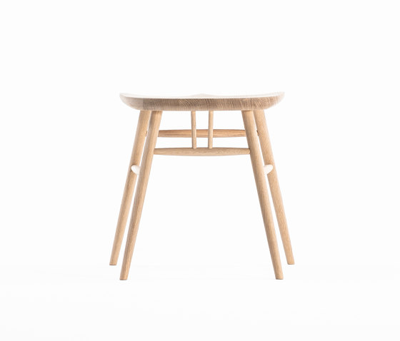 Spindle stool | Taburetes | Time & Style