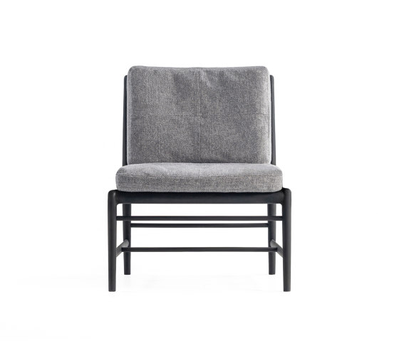 The sensitive comfortable lounge | Poltrone | Time & Style
