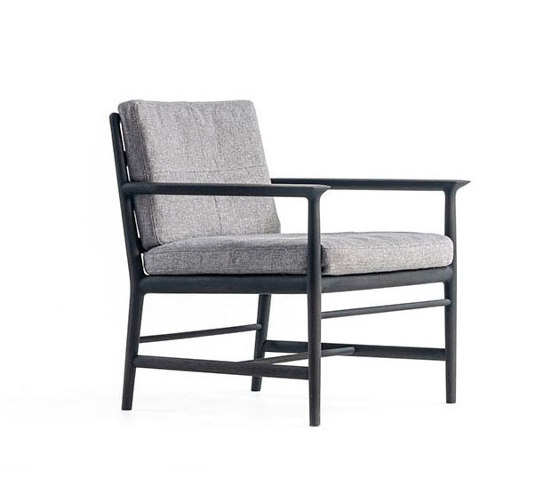 The sensitive comfortable lounge arm | Sessel | Time & Style
