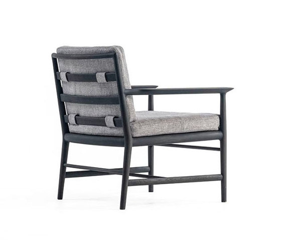 The sensitive comfortable lounge arm | Sessel | Time & Style