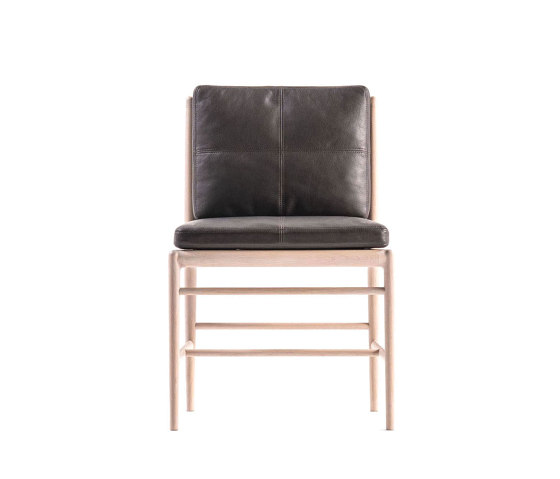 The sensitive comfortable side chair | Sillas | Time & Style