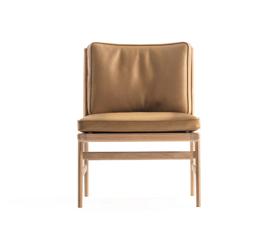 The sensual ladder back lounge | Poltrone | Time & Style