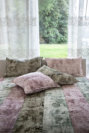 Tiziano Quilted bedspread in patchwork striped velvet | Couvertures | Mastro Raphael