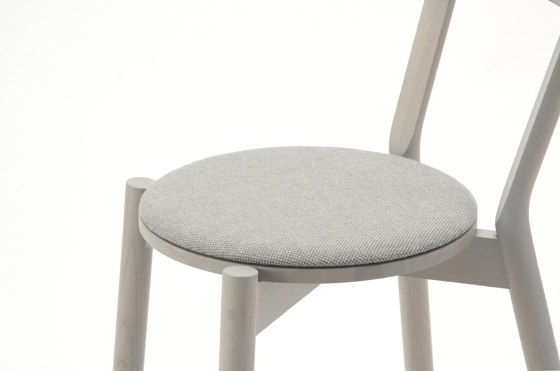 Castor Chair Pad | Chairs | Karimoku New Standard