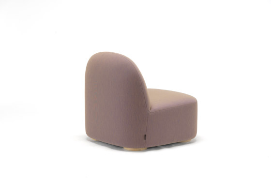 Polar Lounge Chair L with Side Table Left | Sillones | Karimoku New Standard