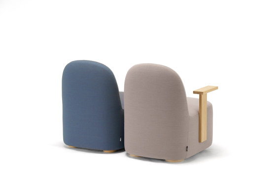 Polar Lounge Chair S with Arms | Sillones | Karimoku New Standard