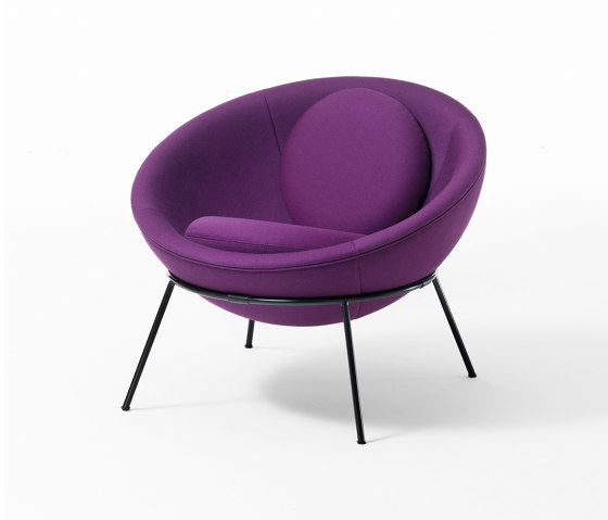 Bardi's Bowl Chair | Purple | Armchairs | Arper
