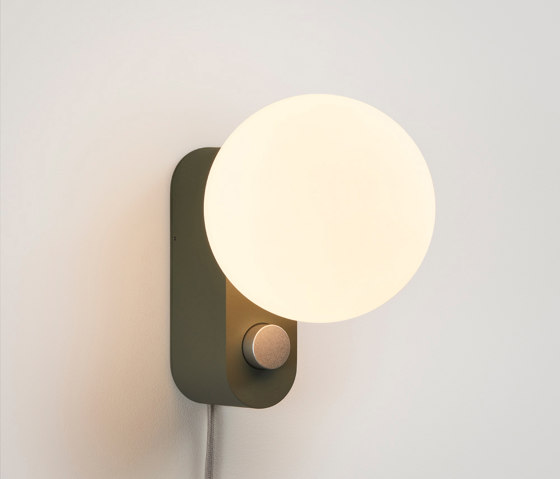 Alumina Wall Lamp Sage with Sphere IV | Lampade parete | Tala
