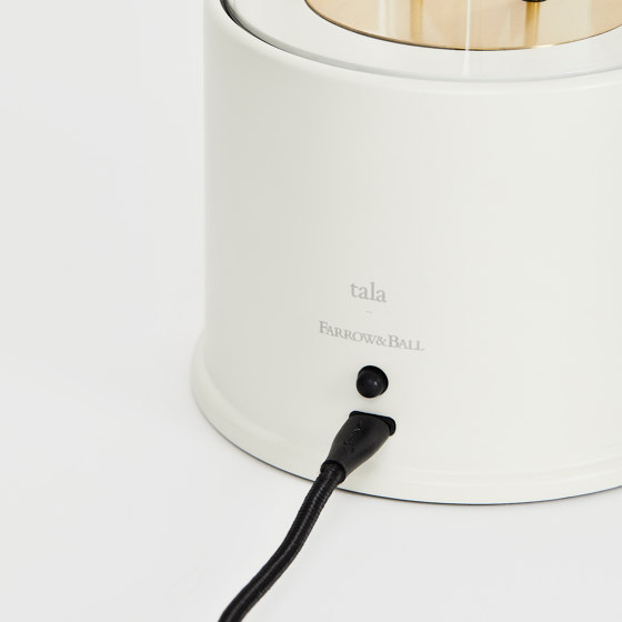 Tala x Farrow & Ball, The Muse Portable Lamp in Candlenut White | Tischleuchten | Tala