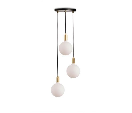Brass Triple Pendant with Black Canopy with Sphere IV | Lampade sospensione | Tala