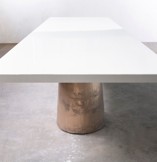 Benino Table | Esstische | Costantini