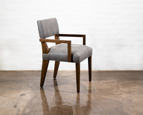 Bruno Arm Chair | Sedie | Costantini