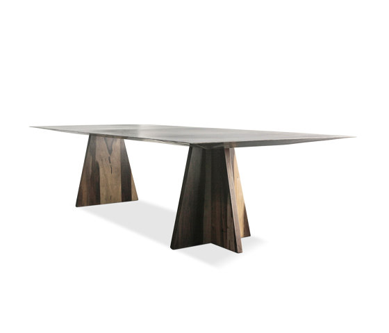 Fierro Table | Esstische | Costantini