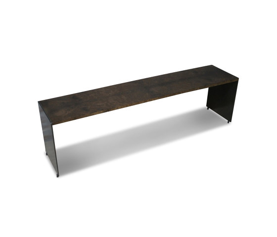 Vinn Table | Couchtische | Costantini