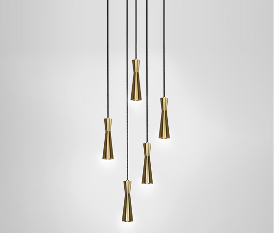Cone 5 Piece Cluster - Lamp | Lampade sospensione | Marc Wood Studio