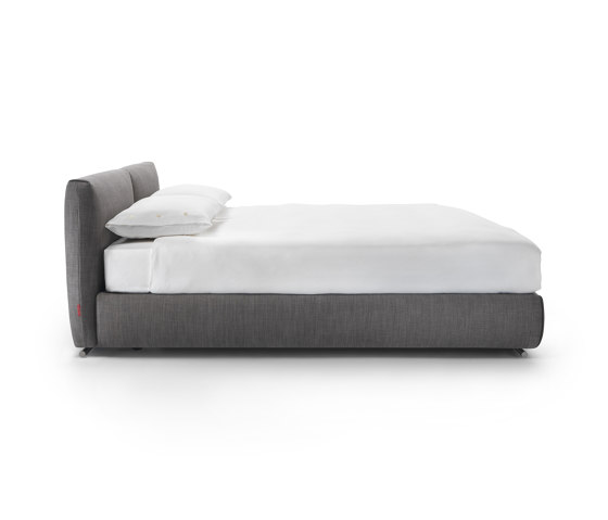 Asolo bed | Beds | Flexform
