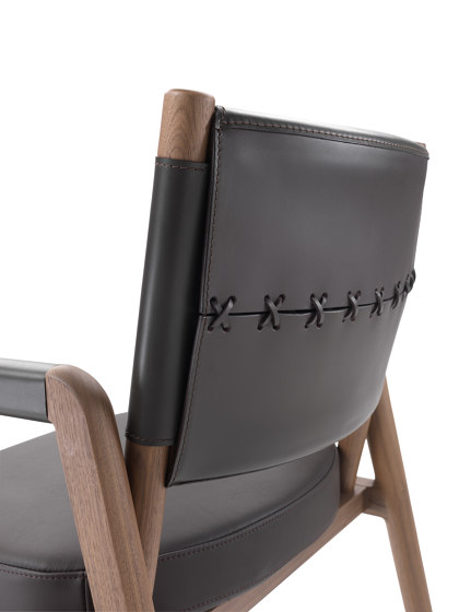 Ortigia S.H. armchair | Armchairs | Flexform
