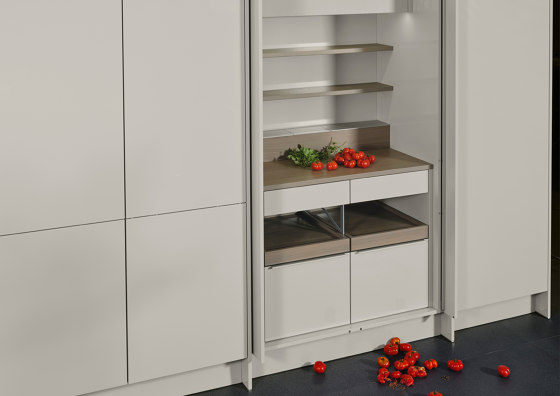 +STAGE | Compact kitchens | Poggenpohl