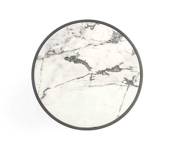 Cameo 45-1 Sidetable | Tables d'appoint | Christine Kröncke