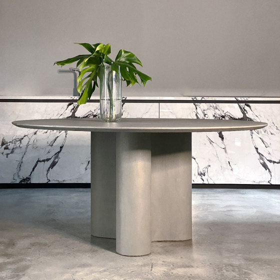 Giorgia table in concrete finish | Mesas comedor | mg12