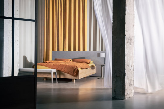 Comfortable bed SIMPLE COMFORT - Zeitraum Sustainable Furniture