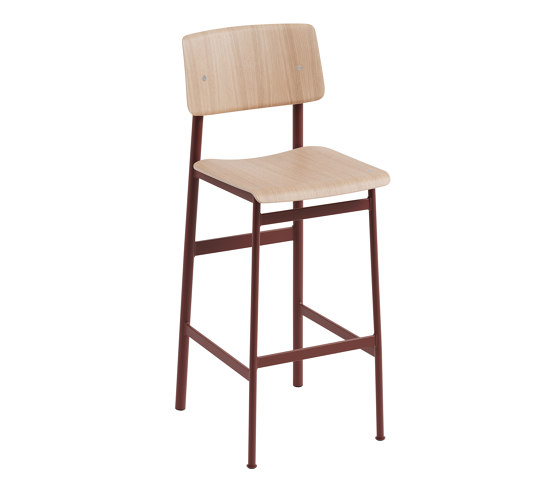 Loft Counter Stool - Oak/Deep Red | Bar stools | Muuto