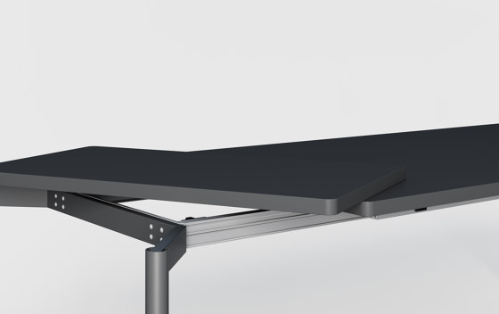Versable Table | Esstische | Infiniti