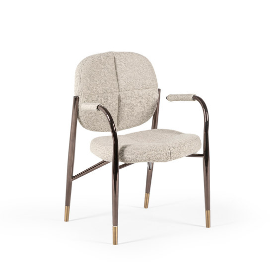 Fyra | Chairs | HESSENTIA | Cornelio Cappellini