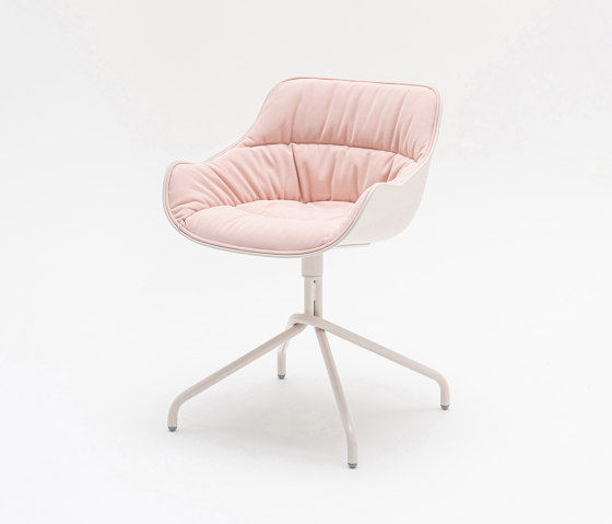 Baltic Soft with swivel base | Chairs | MDD