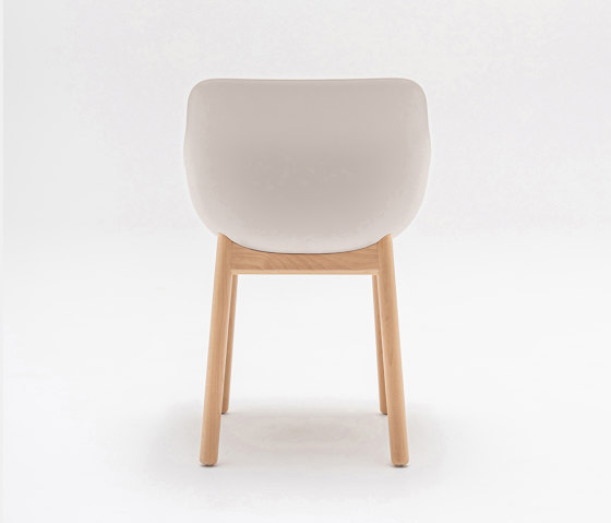 Baltic Soft with wooden base | Chairs | MDD