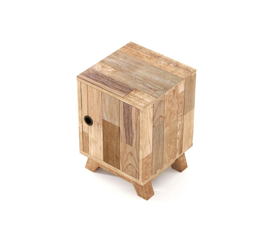 New Broklyn SIDE- BEDSIDE TABLE W/ DOOR II | Tables de chevet | Karpenter
