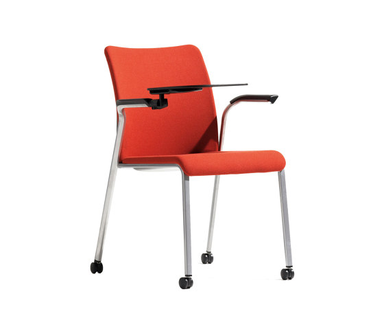 Eastside 4-legs Chair with Writing Tablet | Sillas | Steelcase