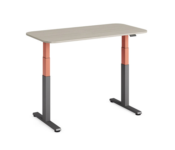 Solo Sit-to-Stand Desk | Scrivanie | Steelcase