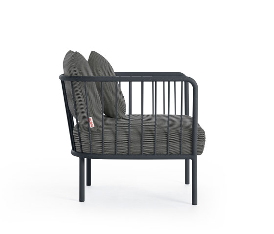 Arp Lounge Chair | Armchairs | Diabla